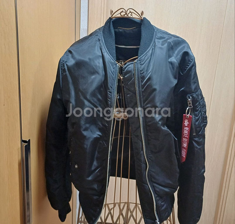 LARNE 라르니 항공점퍼 5 size--2