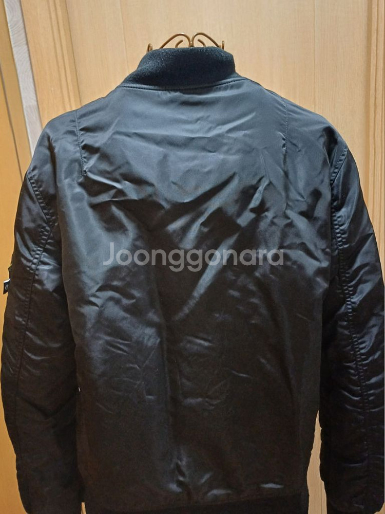 LARNE 라르니 항공점퍼 5 size--4
