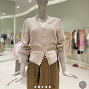 듀엘 베이지 브이넥 니트 가디건 D224KSL044