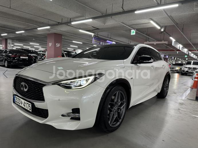 @17년식 Q30 2.0T 프리미엄 전국최저가격--2