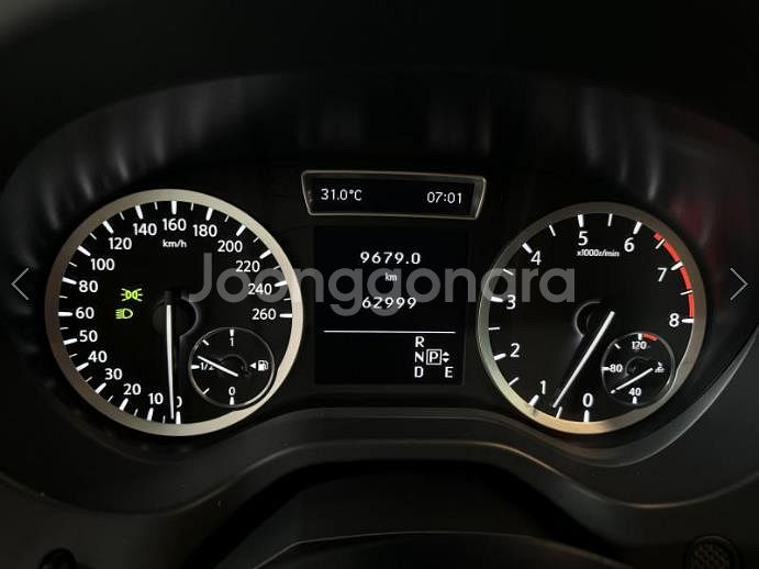 @17년식 Q30 2.0T 프리미엄 전국최저가격--8