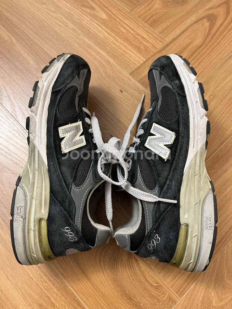 뉴발란스993 블랙 255사이즈 팝니다--4