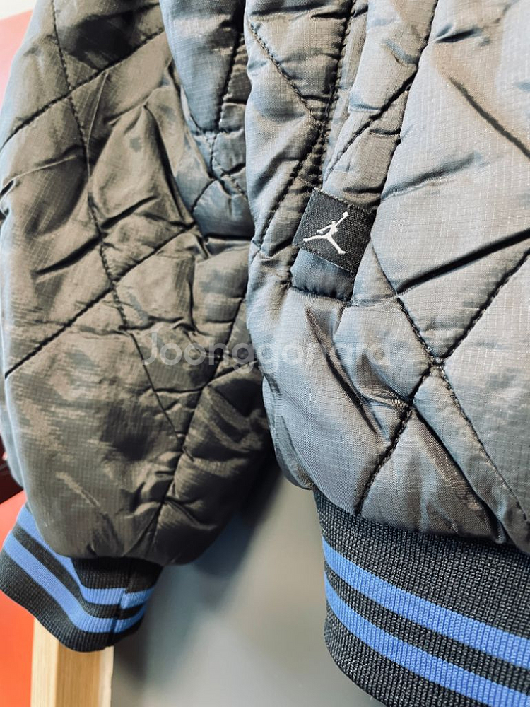 나이키 조던 남녀공용 블루종 퀼팅 패딩점퍼--3