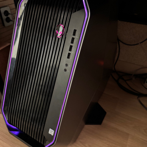 Dell alienware area 51 r5 데스크탑