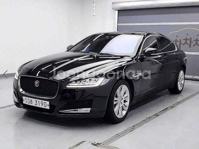 @18년식 XF(2세대) 2.0 20d AWD 포트폴--2