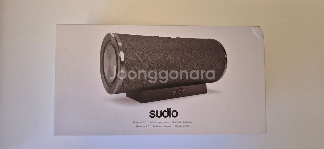 수디오 FEMTIO 무선 블루투스 스피커 판매합니다.--1