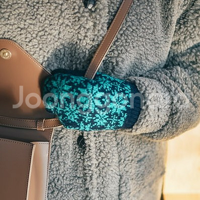 [새제품] 스마트 눈꽃 울 벙어리 장갑--5