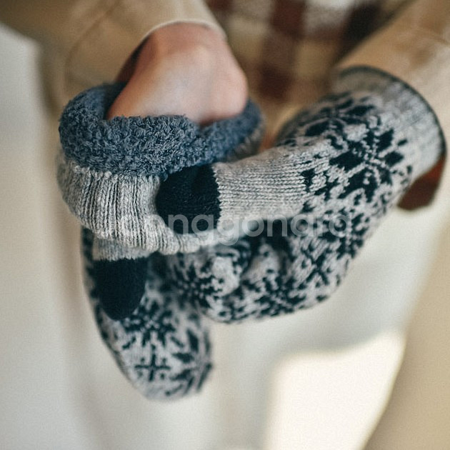 [새제품] 스마트 눈꽃 울 벙어리 장갑--4