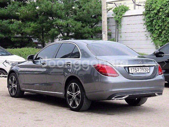 @19년식 C클래스(4세대) C220 d 4매틱 익스--2