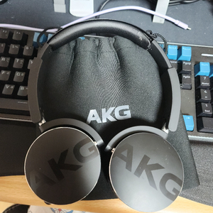 akg y50 블루투스 헤드폰/헤드셋