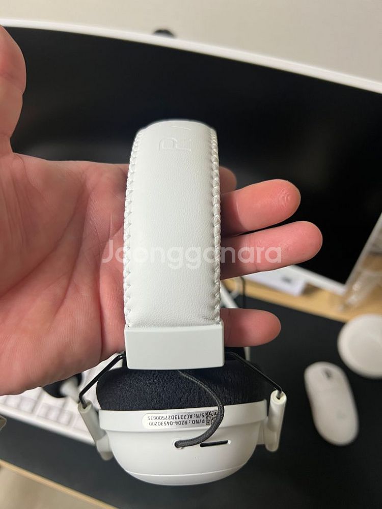레이저 블랙샤크 V2 pro 2023 팝니다--2