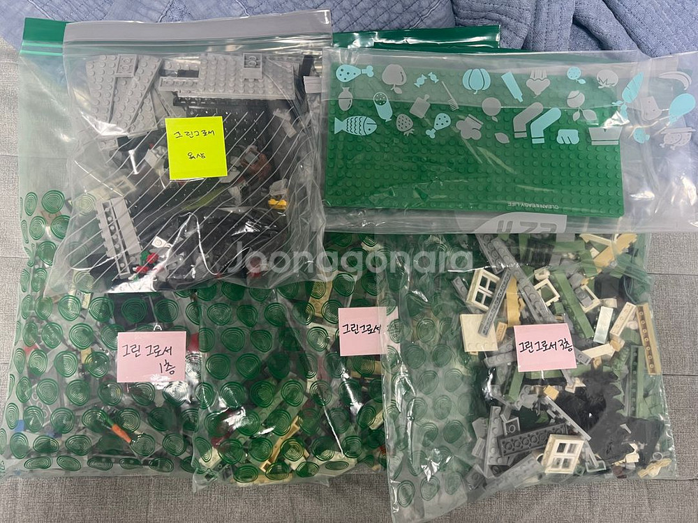 레고 모듈러 카페코너 10182 중고 판매합니다--1