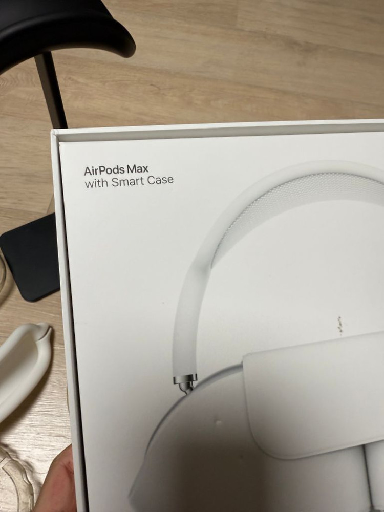 에어팟 맥스 (라이트닝 단자 버전)--8
