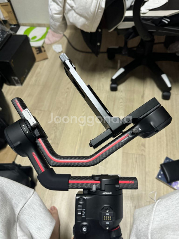 dji rs3 pro 콤보 짐벌 판매합니다 새거입니다--1