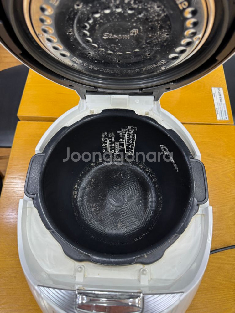 쿠첸10인용 IH압력밥솥 사용감있음--3