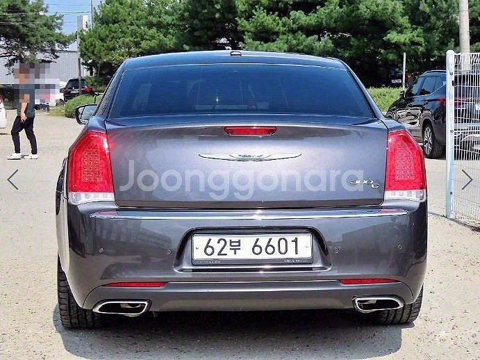 @17년식 300C(2세대) 3.6 전국최저가격--3