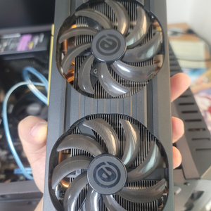 중고 이엠텍 1070ti 8g 팔아요