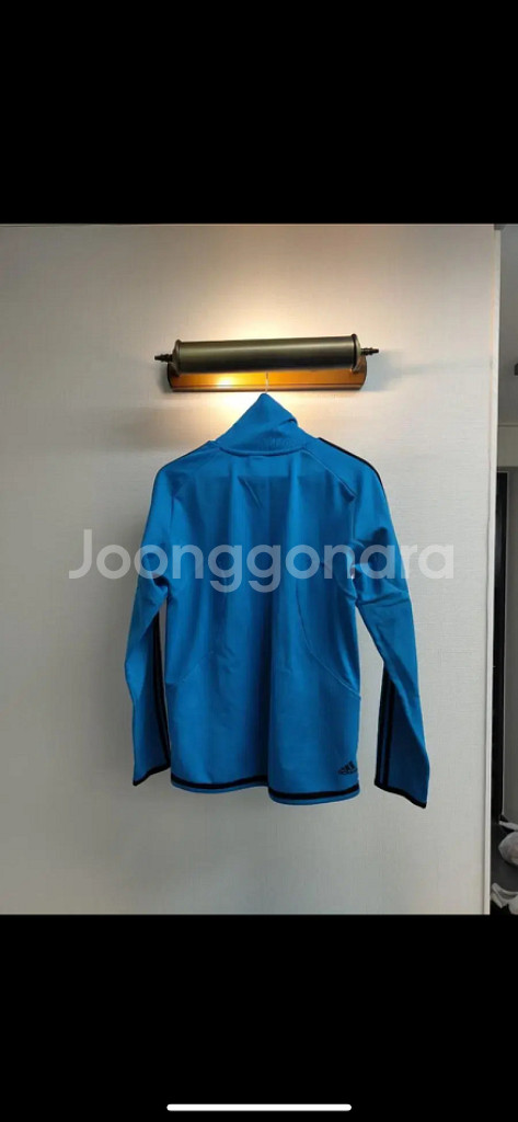아디다스 챔스판 레알마드리드 웜업 셔츠 size 100--1
