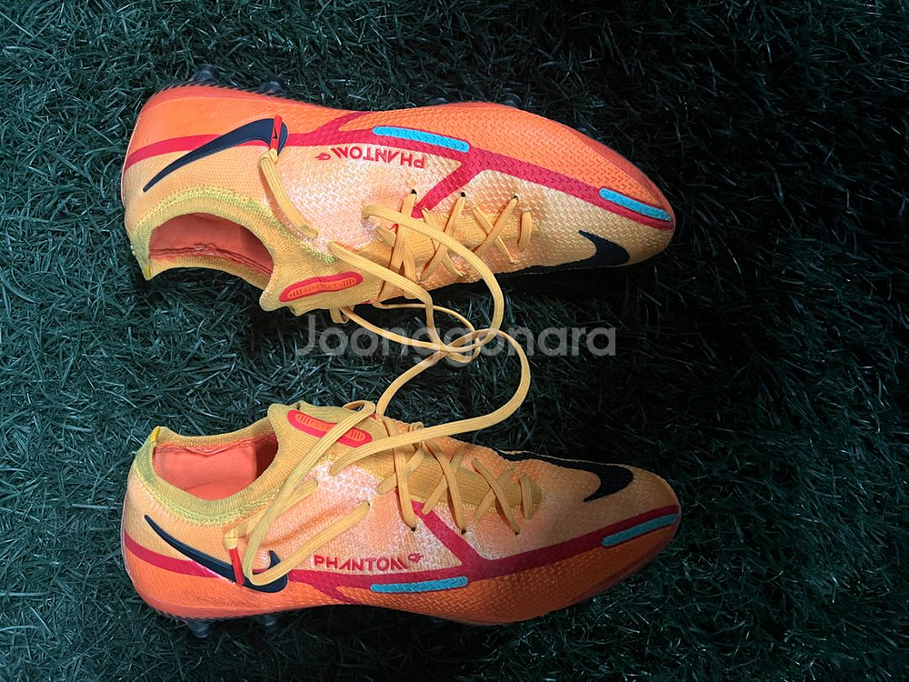 나이키 팬텀gt2 ag 260 축구화--2