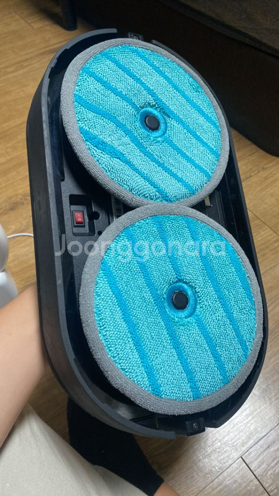 에브리봇 rs700 물걸레 로봇청소기 내놓습니다--1