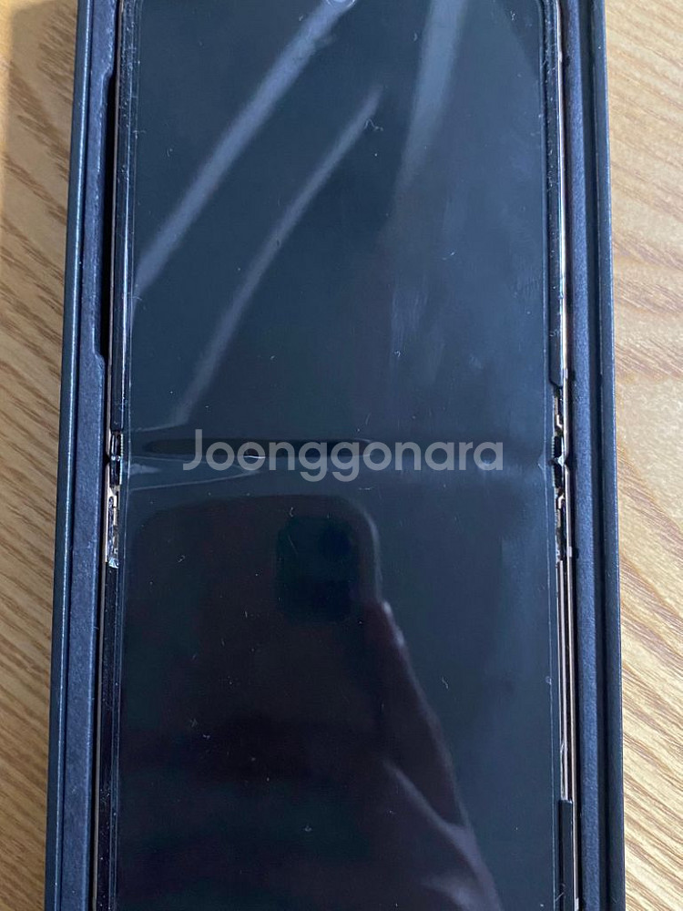갤럭시 Z flip 4 256GB (비포스크 버전)--1
