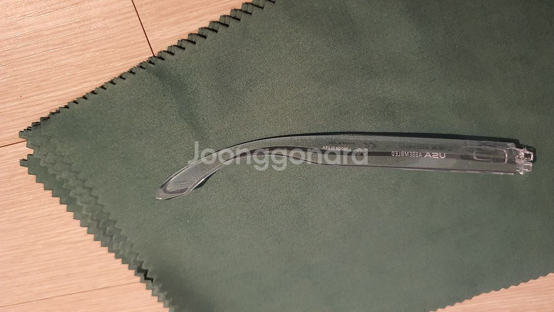 오클리 홀브룩 xl 투명. 오른쪽 다리(부품)(새제품)--1