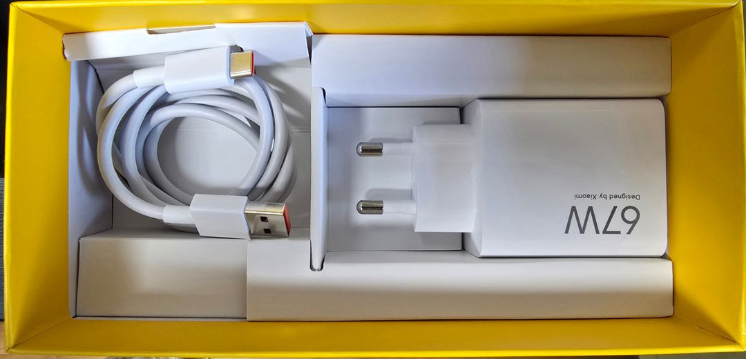 포코x6 pro (블랙) 12g/512g 판매합니다--2