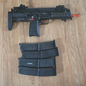 KWA MP7