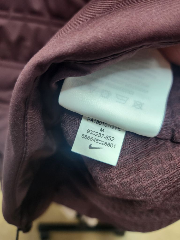 (정품) 나이키 에어로로프트 여성 골프베스트 M--7