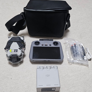 DJI 매빅미니 4 프로 플라이모어 콤보