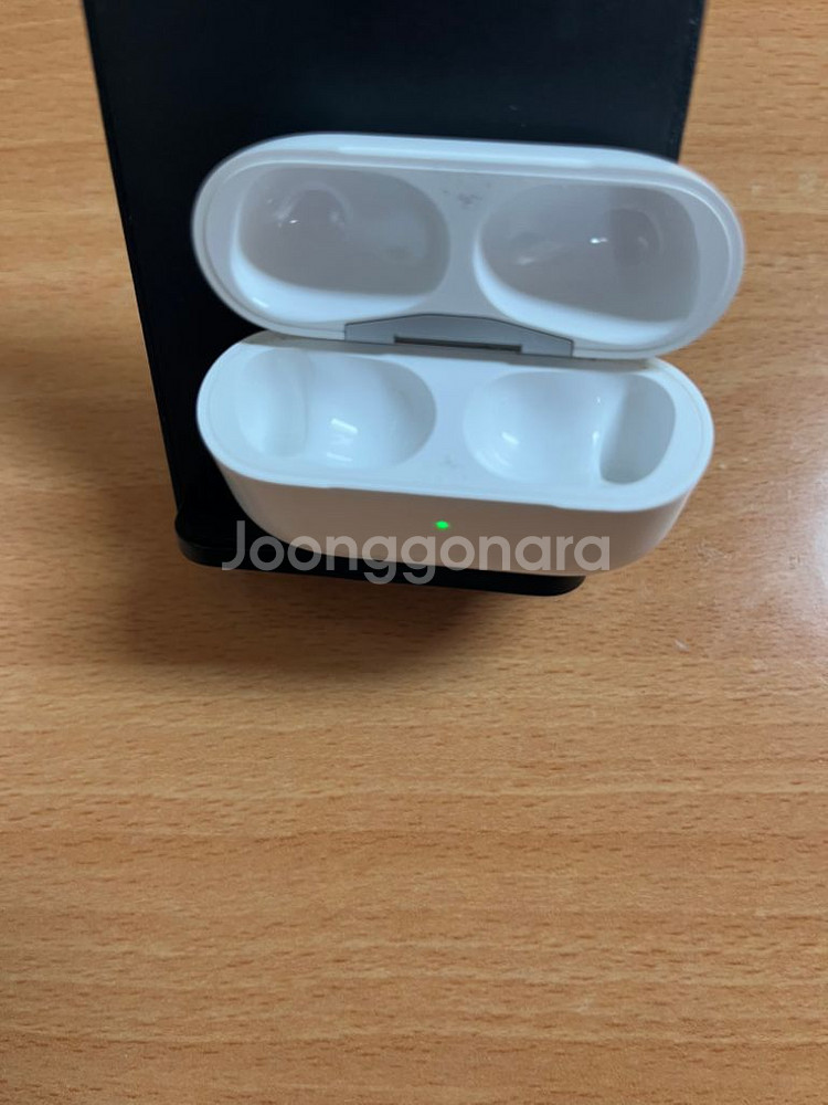 에어팟프로2 라이트닝 8핀--4