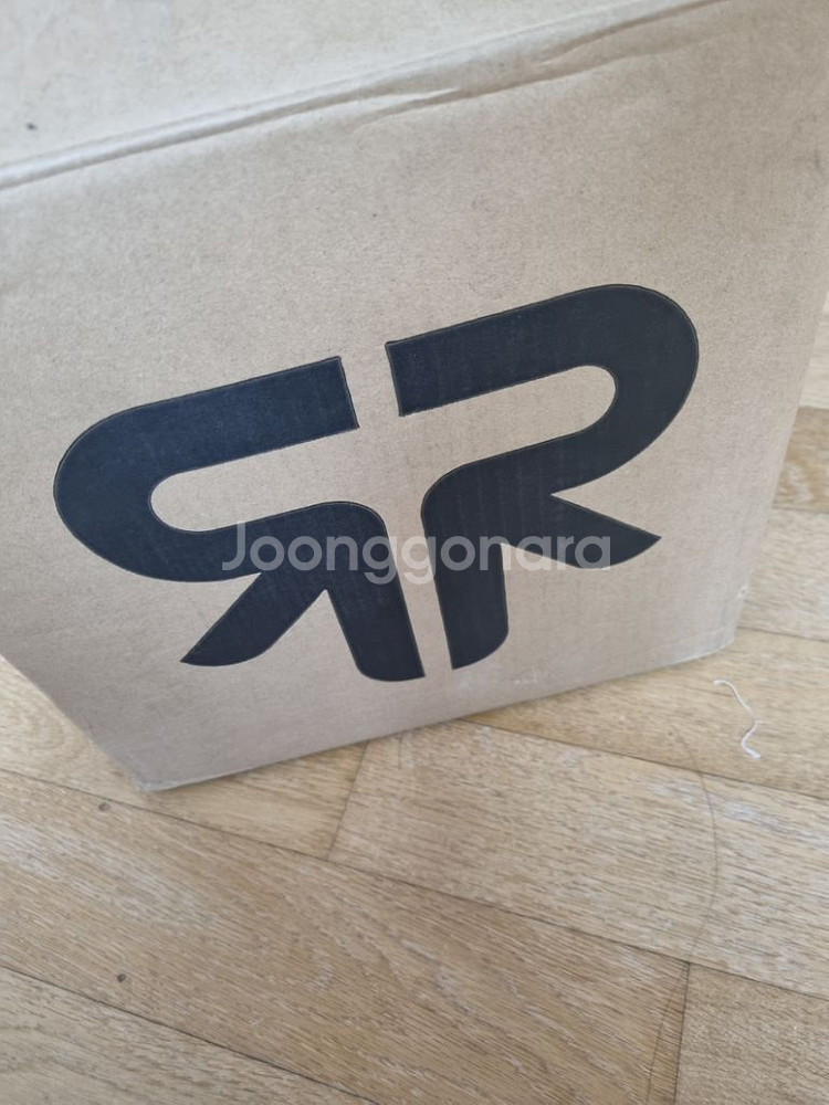 간지 좔좔 루록헬멧 팝니다.--5