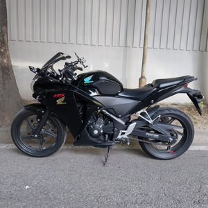 혼다 CBR250R