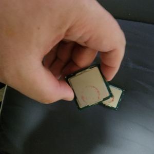 cpu i7 9700k 서멀구리스 포함