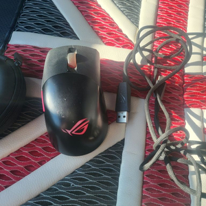 ASUS ROG KERIS WIRELESS 마우스