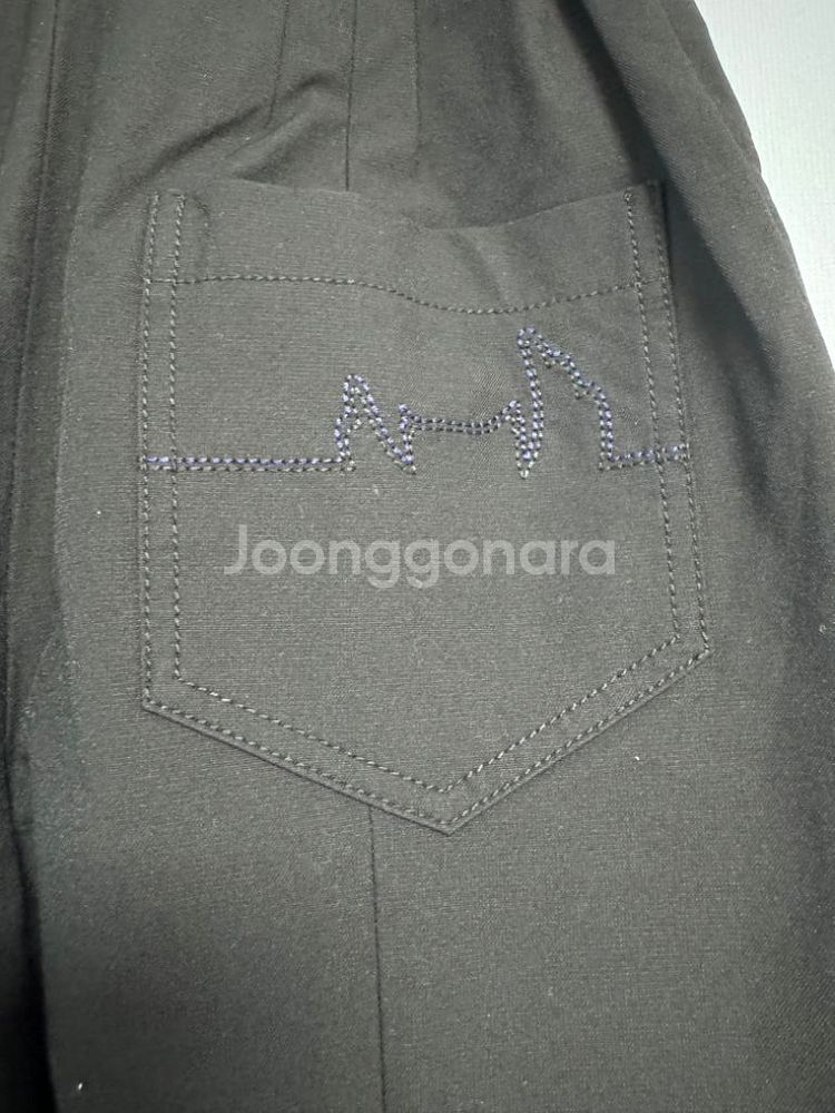 럭키슈에뜨 블랙 배기바지 36 (드라이 완료)--3