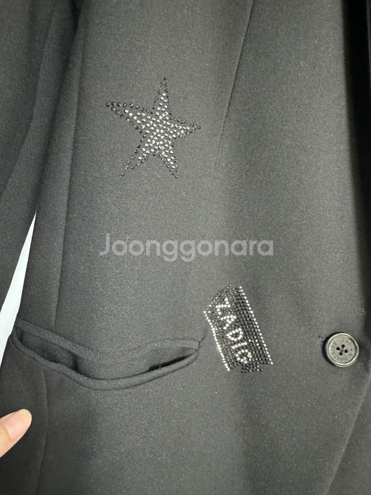 자딕앤볼테르 블랙 자수 블레이저 38 사이즈--6