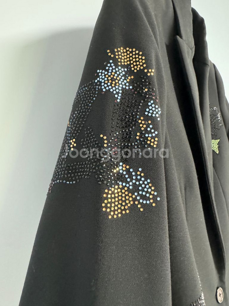 자딕앤볼테르 블랙 자수 블레이저 38 사이즈--8