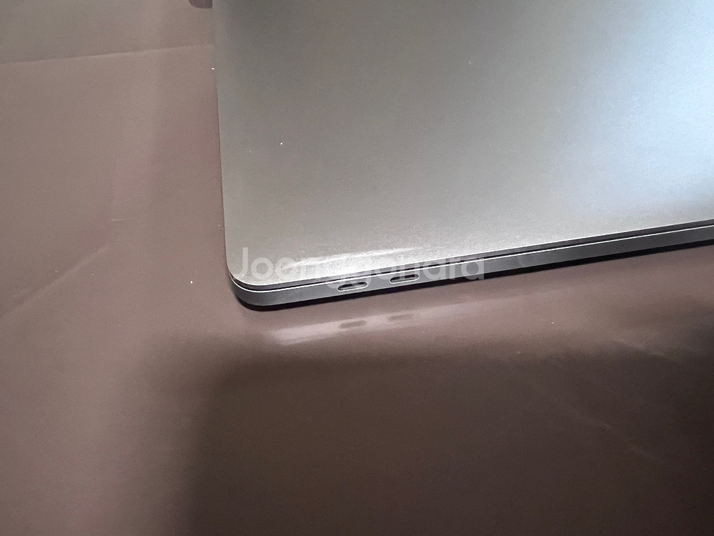 맥북프로 2019년형 16인치 고급형 SSD CTO--9