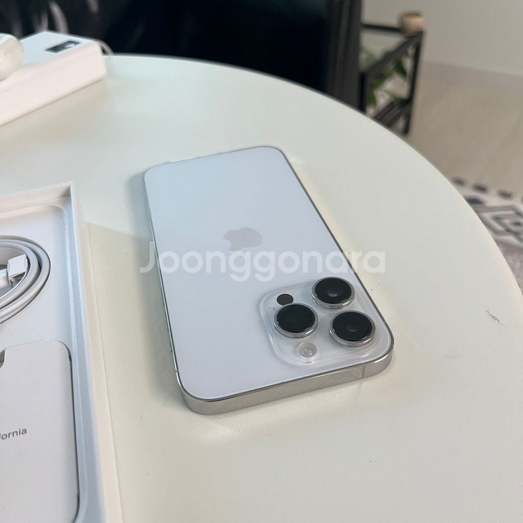 아이폰14프로맥스 256GB 화이트--3