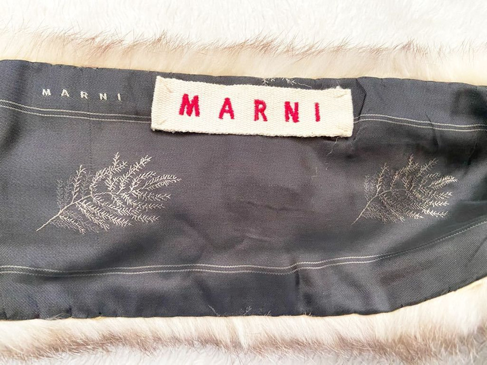 명품 MARNI 마르니 조형목걸이 라쿤퍼 콤비 머플러 이미지