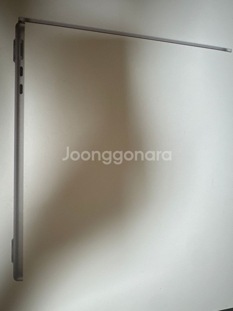 맥북에어 13인치 m2 8코어--5