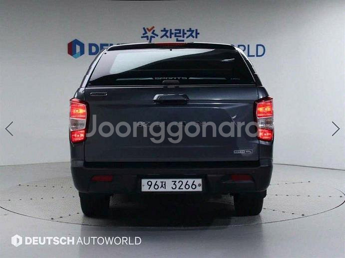 @20년식 렉스턴 스포츠 칸 디젤 2.2 4WD 노블--3