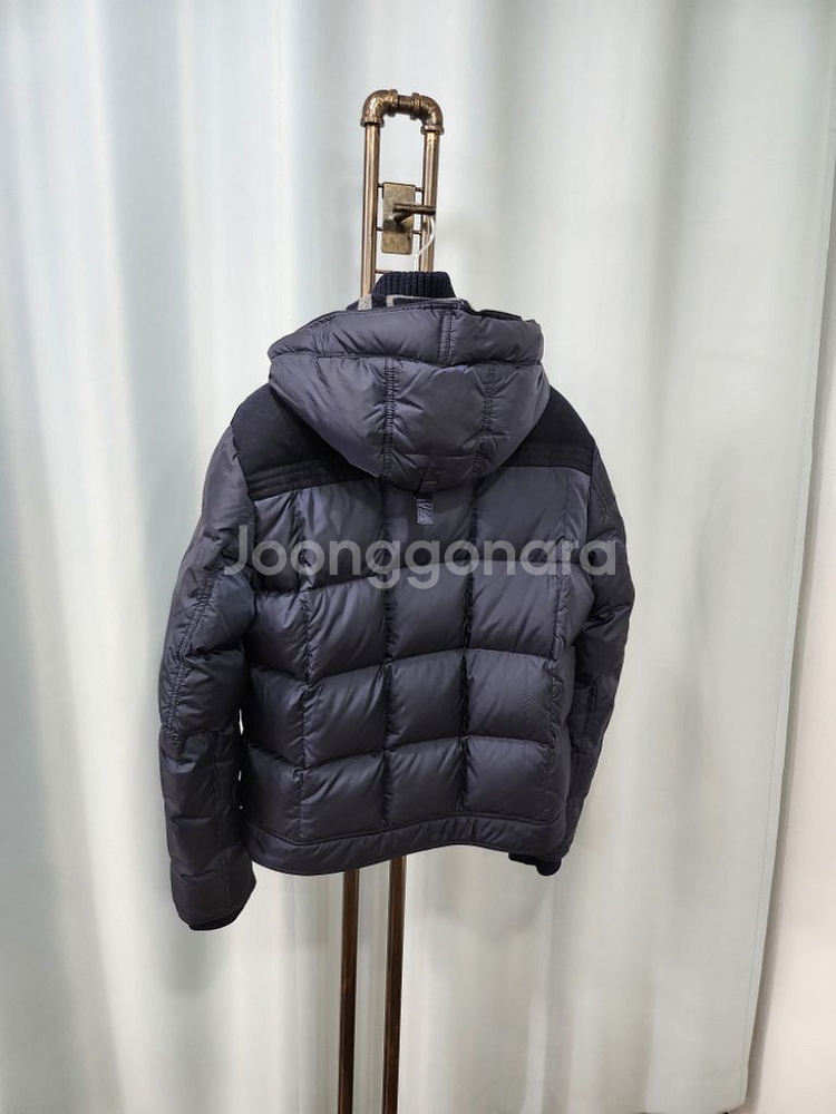 몽클레어 버질 떡볶이 단추 패딩점퍼 3/100--7