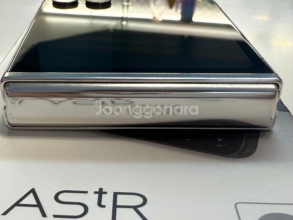 갤럭시Z플립5 크림화이트 512G 풀박 SM-F731--6