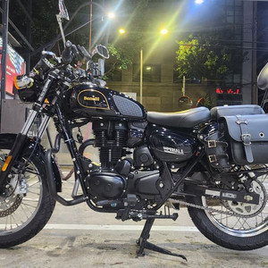 베넬리 임페리알레 400