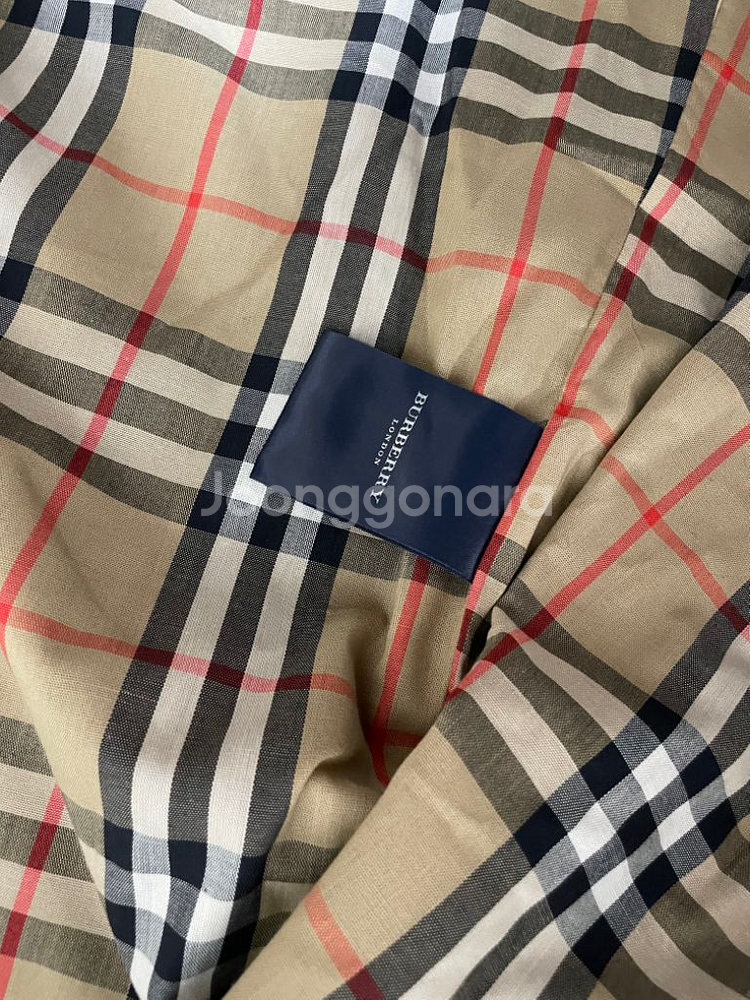 버버리 워털루 헤리티지 트렌치코트 블랙, L-XL--4