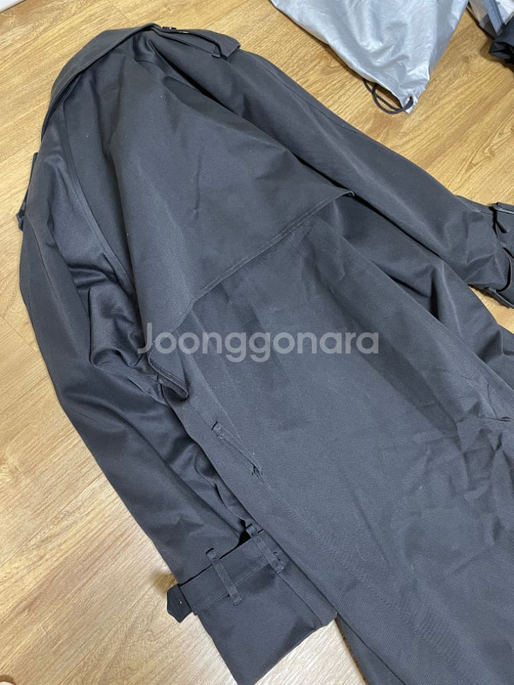 버버리 워털루 헤리티지 트렌치코트 블랙, L-XL--7