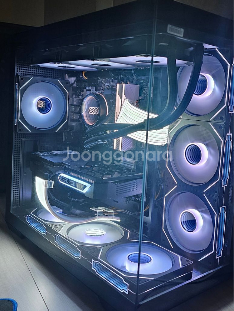 7800X3D RTX4070S 본체팝니다--1