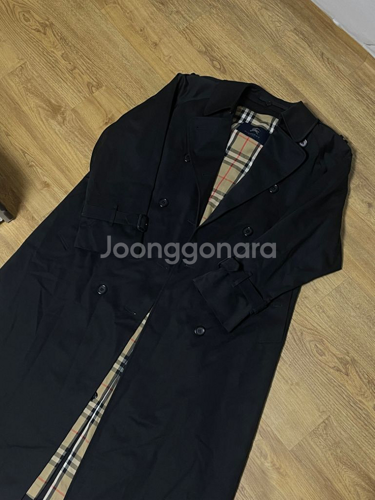 버버리 워털루 헤리티지 트렌치코트 블랙, L-XL--0